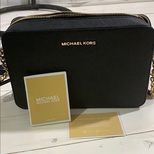 NWT Michael Kors Jet Set East West Crossbody